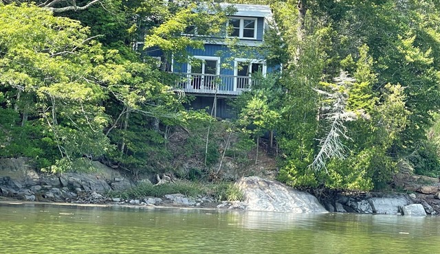 Moon Tide Cottage on a tranquil cove in Harpswell is where your vacation begins!