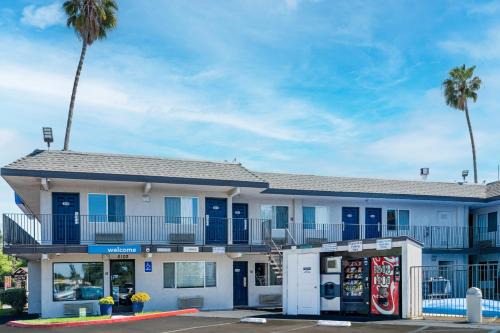 Motel 6-Pleasanton, CA