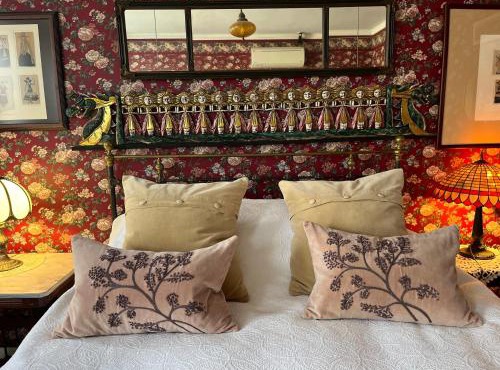 Munroe Inn Boutique Hotel