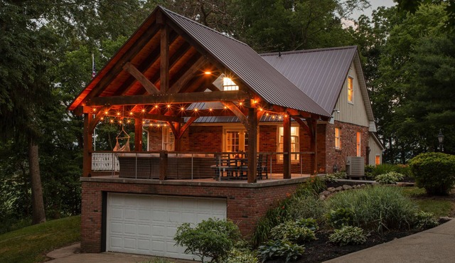Oakbridge Retreat w/Tennis Court,10 min to Mohican