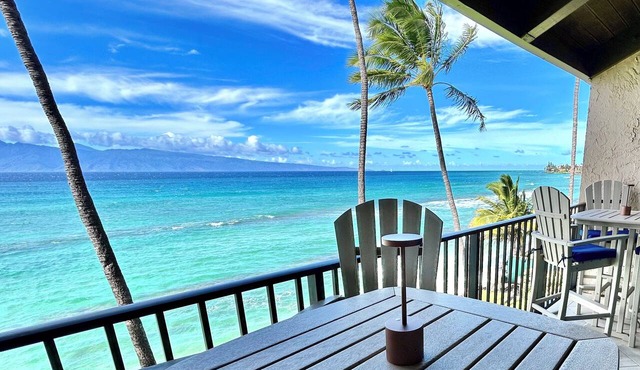 Oceanfront Penthouse w/Panoramic Views + A/C