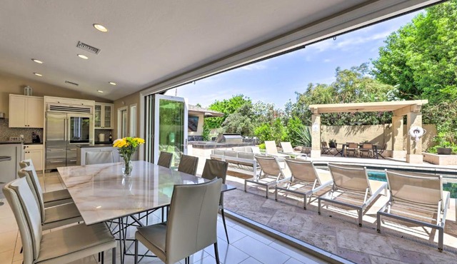 Outdoor Kitchen: Desert Dream Home in Scottsdale!
