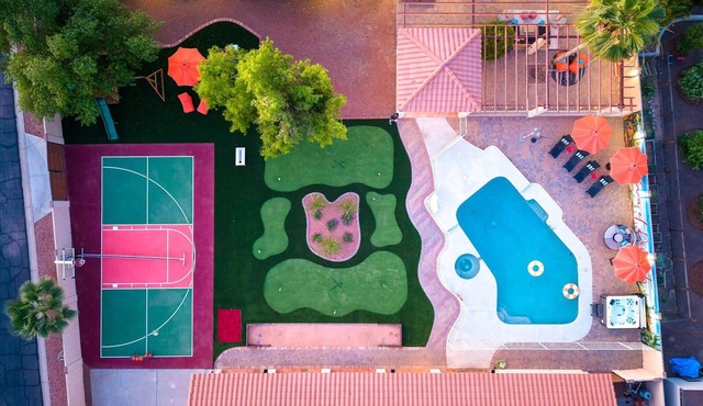 Paradise Lane | Pool - Hot Tub - Sports Court