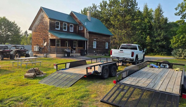 Peaceful Countryside Home Located on 22 Acres