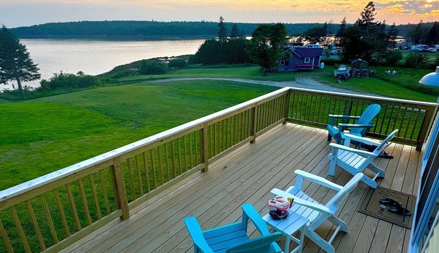 Peaceful New Waterfront Studio Apartment on the Bay located near Acadia NP