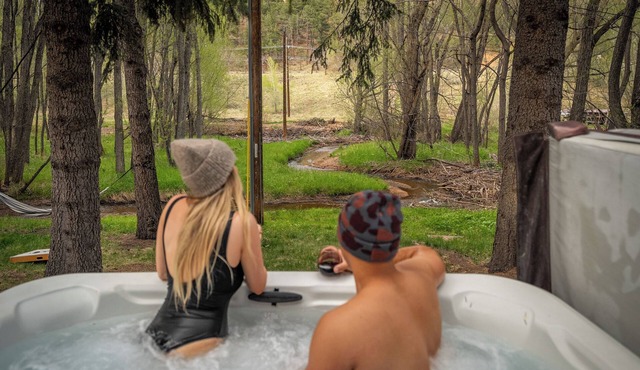 Peaceful Riverside Retreat: Sauna, Hot Tub, & Fire Pit by Forest & Peak Retreats