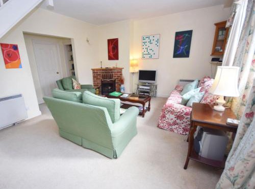 Pepper Pot Cottage in Compton