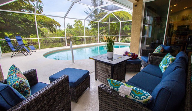 Poolside 🌺Paradise🌴Relaxation☀️Station