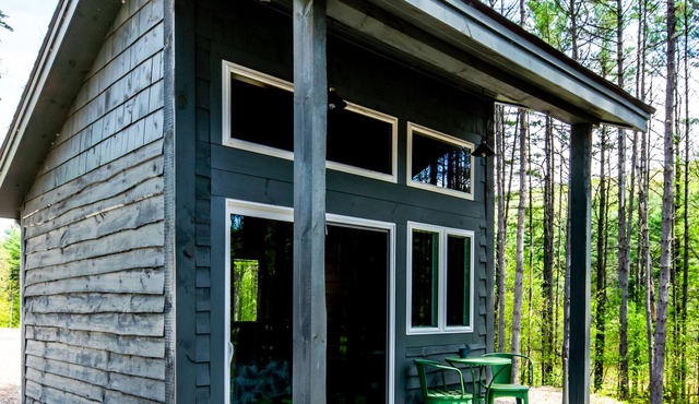 Private 2-Person Cottage Overlooking Wyman Lake - Unit 15
