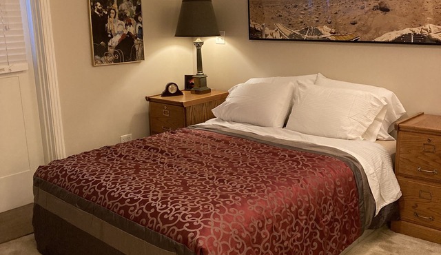 Private room, private entrance in a redwood grove setting