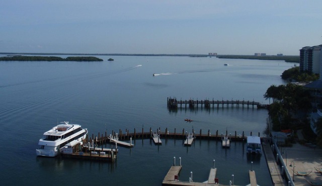 Punta Rassa, 10th FL End Unit, Spectacular Views Of Water, Wildlife & Sunsets