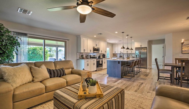 Putting Green, Community Perks: Sun City West Home