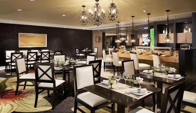 Pvt Lounge Access - Imperial Club Floor 2 Queen, Hotel Nikko | 4 Units