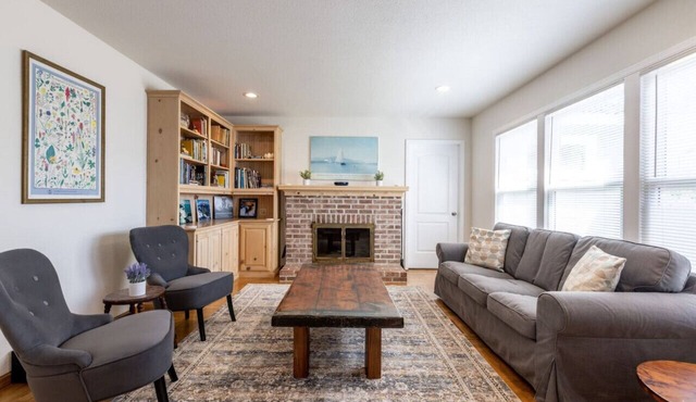 Quaint & Charming 4BR Tranquil Palo Alto Retreat