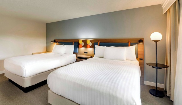 Quick Escape! Pet-friendly Property, Onsite Parking!