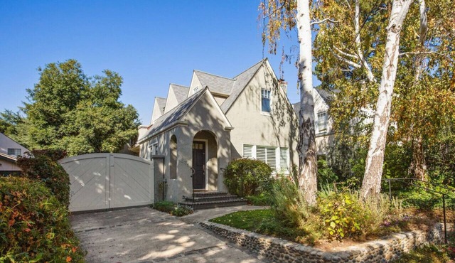 Quiet 5 Beds Kid-Friendly Mins to DTWN & Stanford