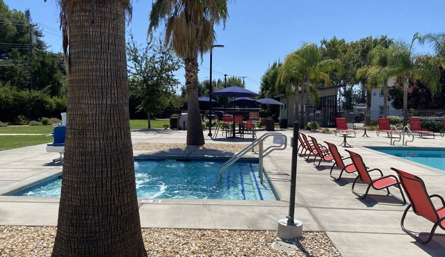 Quiet Private Apartment - ton of amenities