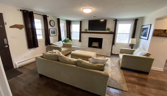 Rancher retreat only 5 miles from the heart of downtown Morganton.