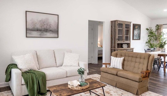 Relaxing Retreat Near Bourbon Trail & Horse Country
