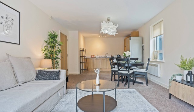 Relocation | Coventry | Early Booking Discount in Coventry