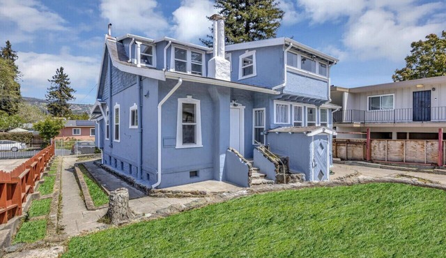 Remodeled elegant house 4br/3ba