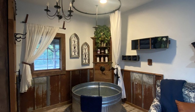 Renovated Montalba Post Office rich with history and rustic charm.