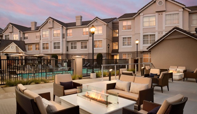 Residence Inn By Marriott Pleasanton