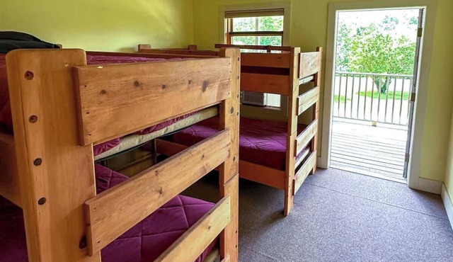 Riverfront Double Bunk Room in West Forks