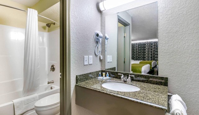 Rodeway Inn Kingston Springs