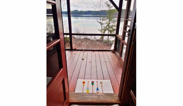 Rustic Lakefront Retreat: Private Lake Access and Boat Dock in Center Harbor