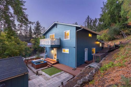 Santa Cruz Mountain Retreat