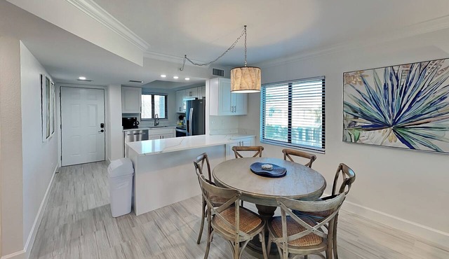 Seaside 401 | Newly Renovated Corner Condo w. Stunning Gulf Views!