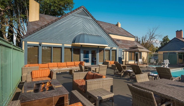 SenS Suites Livermore, SureStay Collection by Best Western