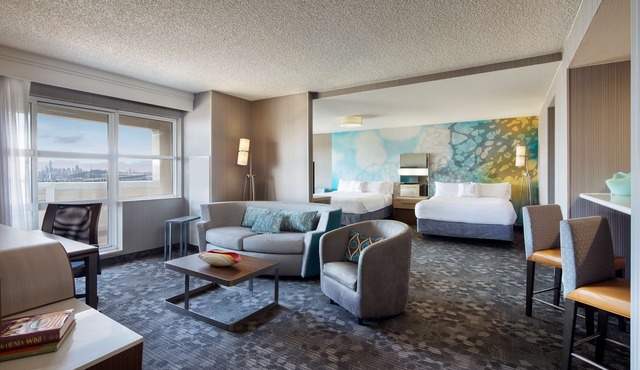 Sonesta Emeryville - San Francisco Bay Bridge