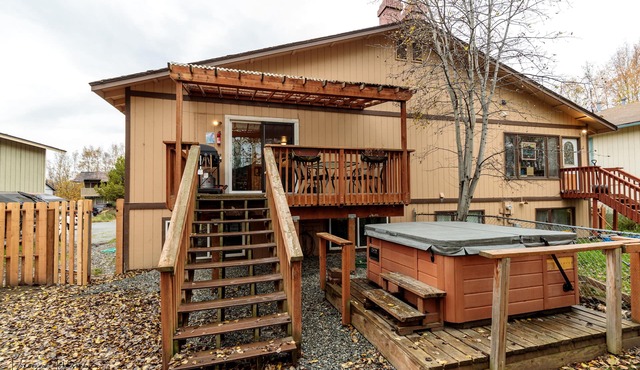 Southside Serenity: Alaskan VRBO Hideaway with a Hot Tub!