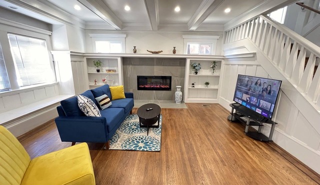 Spacious 3BR House in Oakland w/Patio & Yard