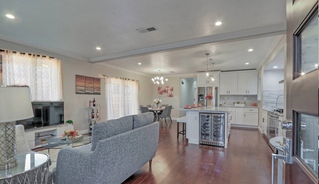 Spacious 4 Bd 4 Ba home close to all the best of San Jose