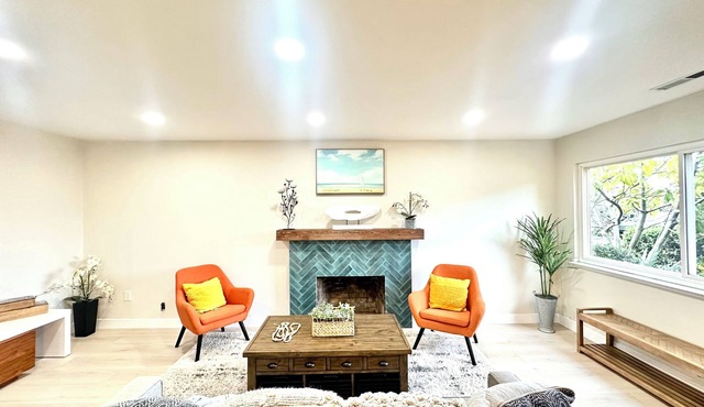 Spacious 4-bedroom house in cool Mountain View with WiFi