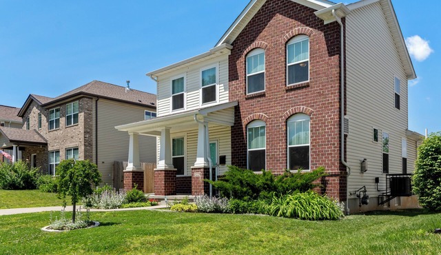 Spacious 4BR w/Garage Near SLU & Hospital | Park-Adjacent | STL