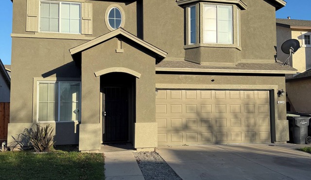 Spacious 5 bedroom House-Perfect for Families & Groups