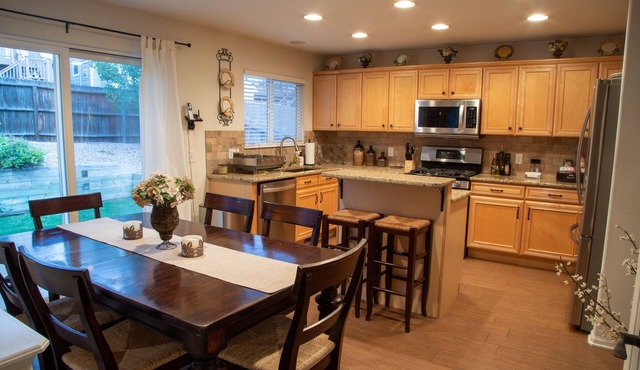 Spacious 5BR w/Movie Theater Close To Air Force Academy!