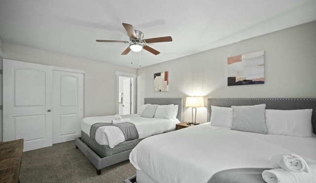 Spacious and Stylish Apartment right near ATT Stadium