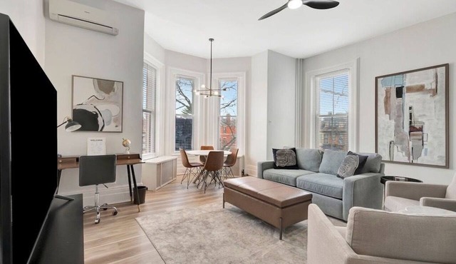 Spacious Haven 7min to Downtown