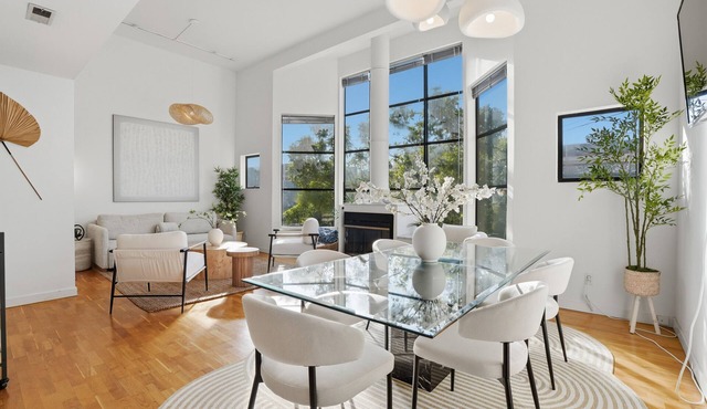Spacious Japandi Condo w Spa Shower - Hayes Valley