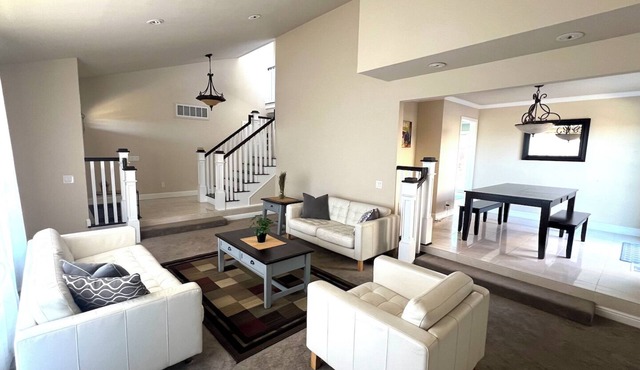 Spacious & Modern Executive Home in Foster City with lightening fast WiFi.
