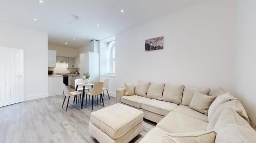 Spacious three bedroom apartment with Valley views in Abertillery