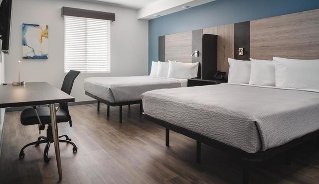 stayAPT Suites San Antonio-Randolph (Live Oak)