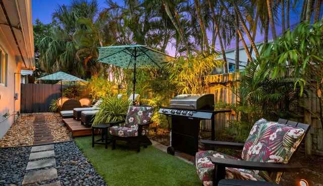 Steps from Wilton Drive | Fire Pit | BBQ