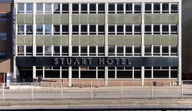 Stuart Hotel in Luton