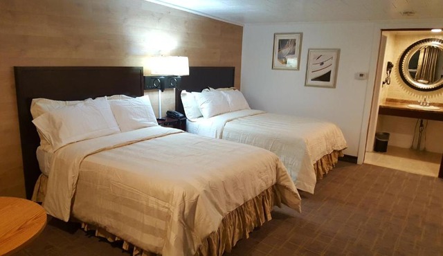 Stucco Lodge